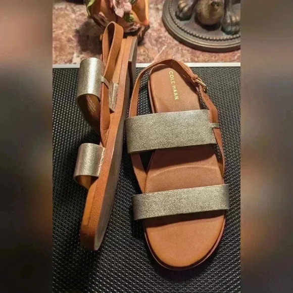 NWOT Cole Haan Flynn Sandals Size 7.5 - Picture 8 of 10